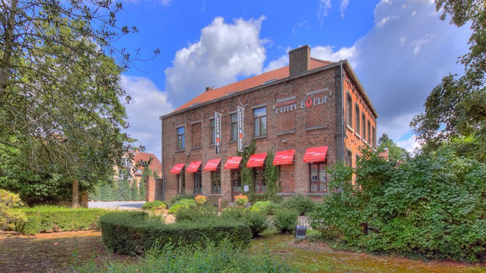 Le Monte Cristo Hotel